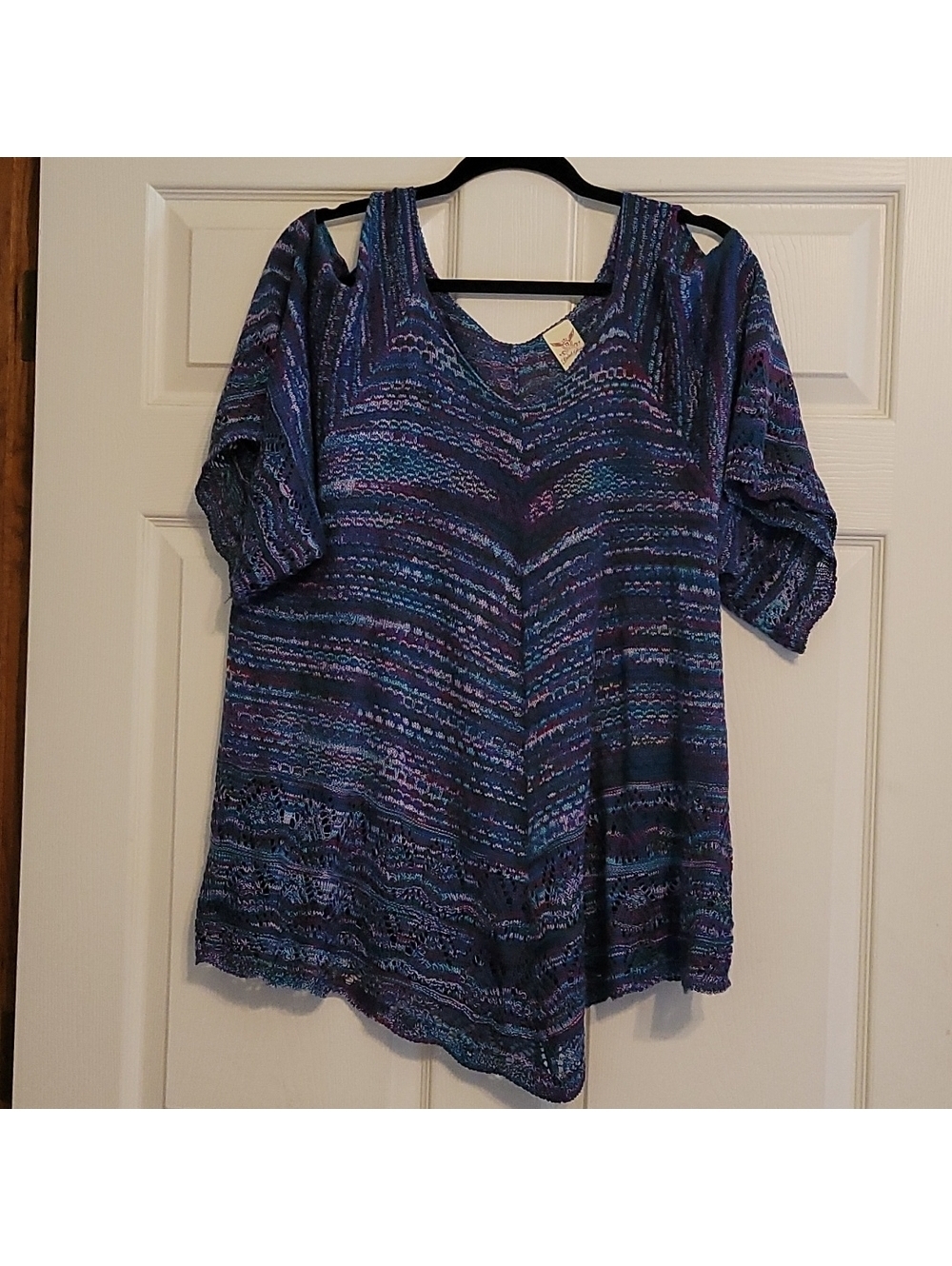 Faded Glory cold shoulder sweater